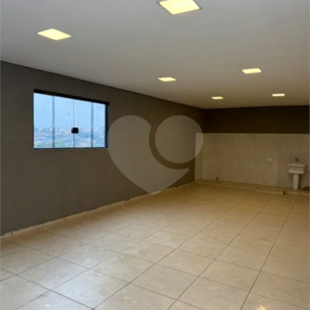 Casa com 235m² , 3 dormitórios , sendo 1 suíte , 6 vagas , à venda no Jardim Brasilia