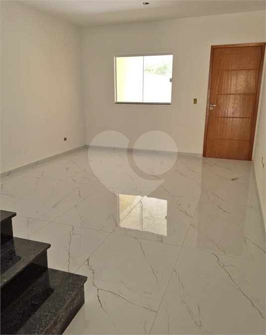 Casa com 134m², 3 dormitórios, 2 vagas, à venda na Vila Prudente.