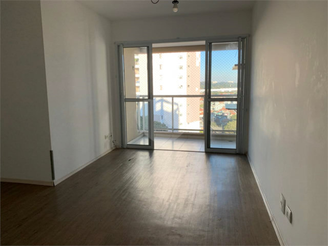 Apartamento à venda com 2 quartos, sendo 1 suíte,  em Vila Guarani, São Paulo, SP