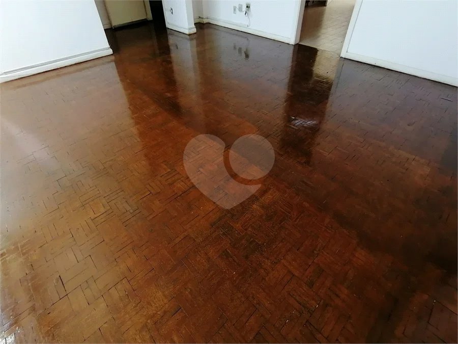 APARTAMENTO À VENDA NO PARAÍSO, 115m2, AMPLO, 2 QUARTOS