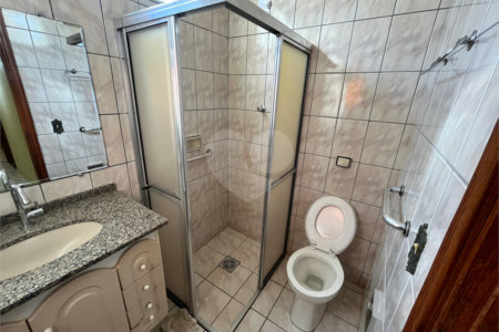 Casa á venda no Jardim Hikare