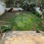 3 AMPLAS SUITES MAIS ECRITORIO MUITO VERDE E AMPLO QUINTAL