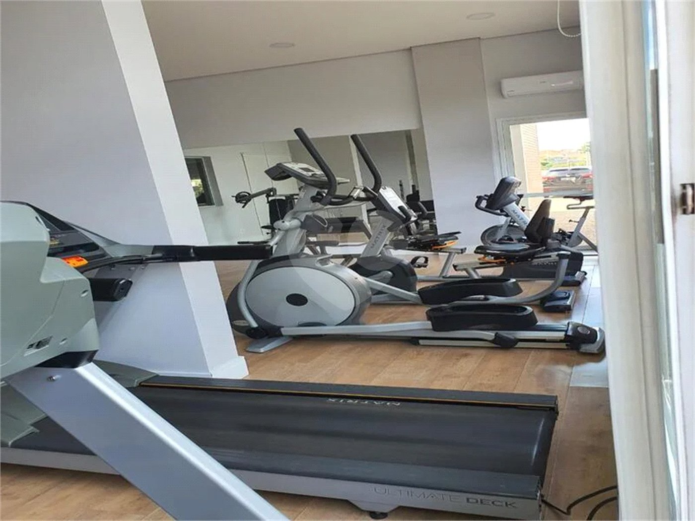 APARTAMENTO RESIDENCIAL em INDAIATUBA - SP, EDIFÍCIO VILLA FELICITÀ -visitas a partir de visitas a partir de 01/12/26 - Excelente apartamento para locação ,- aluguel- R$4.200,00 , condominio, R$ 729,60, incluso taxa de gas, iptu de R$ 169,99 -com box garagem - o iptu do box de 2065 esta quitado