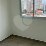 Apartamento com 40m², 2 quartos, para locação no Cambuci