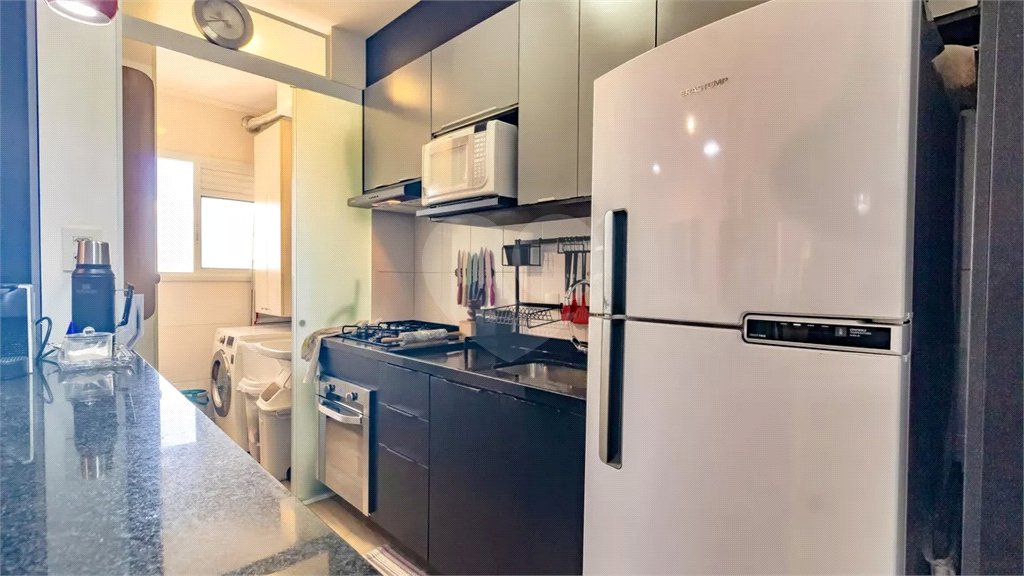 Apartamento com 2 quartos, 1 suíte, varanda gourmet, churrasqueira, lazer completo.