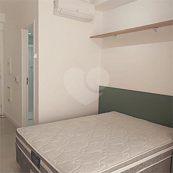 Studio à venda no Paraíso mobiliado 25 metros quadrados