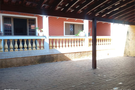 Casa à venda no Jardim Beatriz