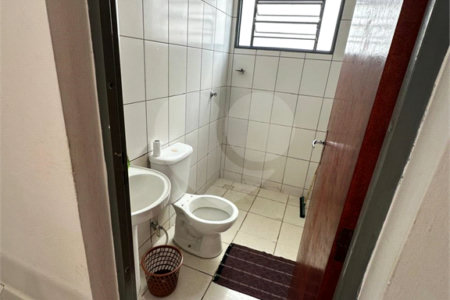 Casa à venda de 02 dormitórios, em São Carlos