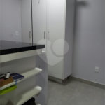Sobrado à venda com 5 quartos, sendo 3 suítes, em Residencial Jatobás, Louveira, SP