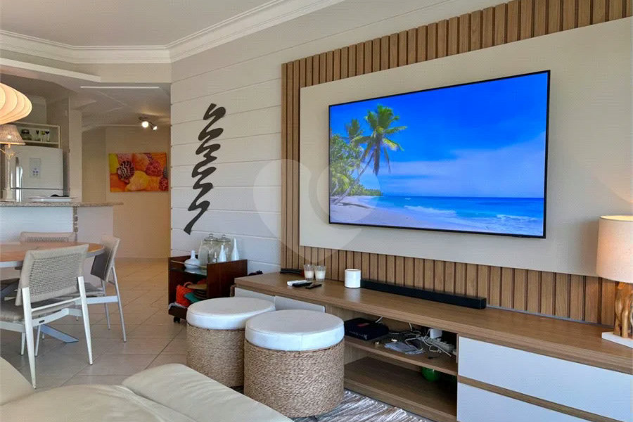 Apartamento à venda com 3 quartos, sendo 1 suíte, em Riviera de São Lourenço, Bertioga, SP