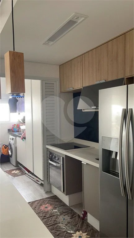Condomínio Clube Apartamento Varanda gourmet 2 dormitórios sendo 1 suíte 1 vagas.