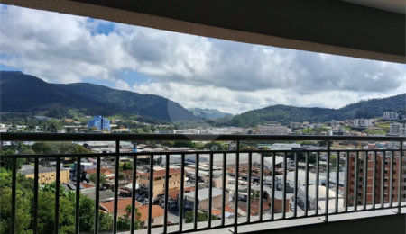 Apartamento à venda com 2 quartos, sendo 1 suíte,  em Jardim Elvira Dias, Poços de Caldas, MG