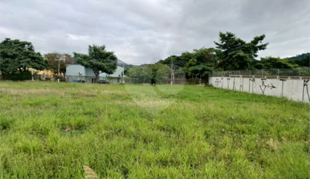Terreno à venda em Residencial Pacaembu, Itupeva, SP