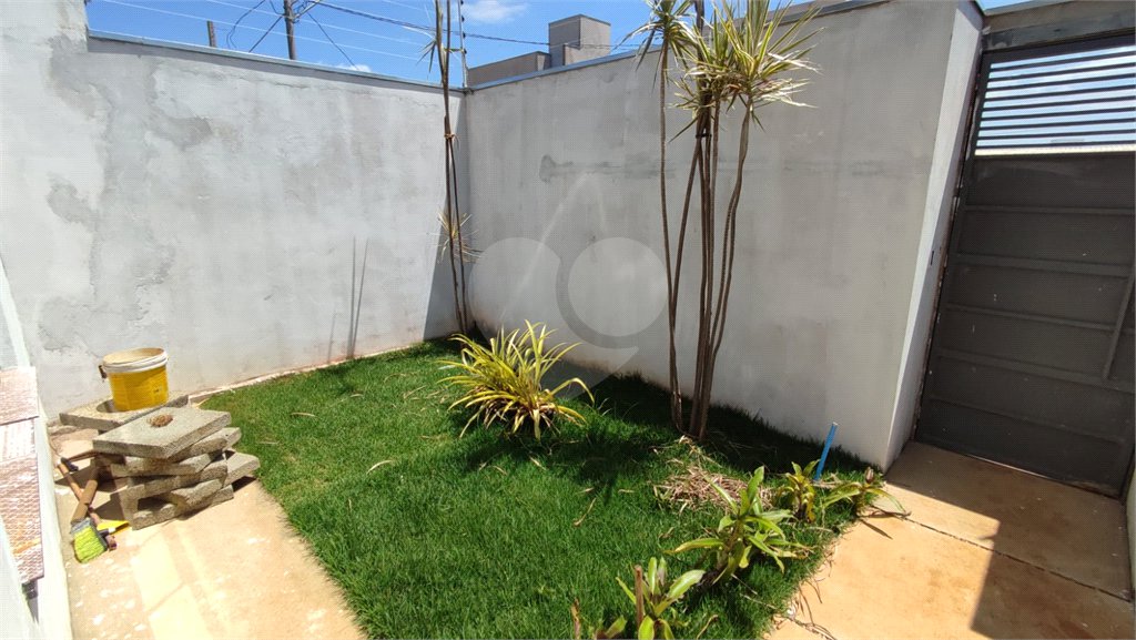 Casa à venda de 2 dormitórios em São Carlos, no bairro Arcoville.