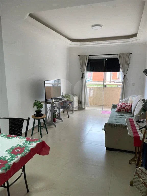 Apartamento à venda com 3 quartos, sendo 1 suíte, em Vila Nova, Louveira, SP