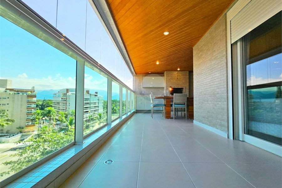 Apartamento à venda com 3 quartos, sendo 2 suítes, em Riviera de São Lourenço, Bertioga, SP
