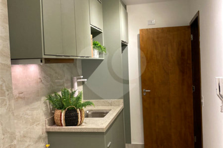 Apartamento 1 Dormitório à Venda na Rua Frei Caneca