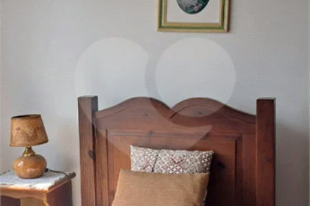 Apartamento à Venda na Aclimação