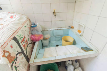 Casa à venda com 90m², 2 quartos e 1 vaga no Bosque da Saúde