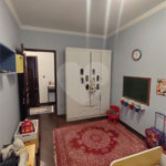 Casa com 300m² , 4 dormitórios , sendo 2 suítes , 5 vagas , à venda no bairro Curuçá , em Santo André.