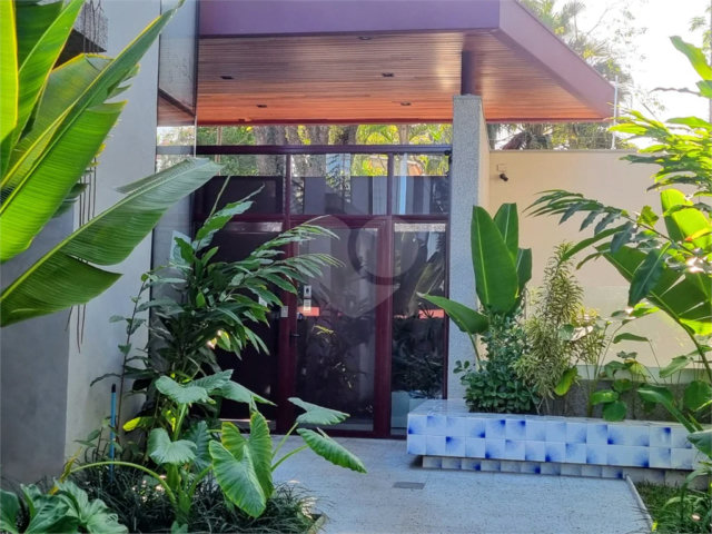Casa à venda com 3 suítes no condomínio Casa Jardim Campo Belo, São Paulo - SP