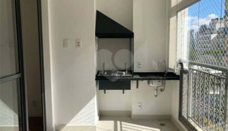 Apartamento à venda com 2 quartos, sendo 1 suíte,  em Chácara Santo Antônio, São Paulo, SP