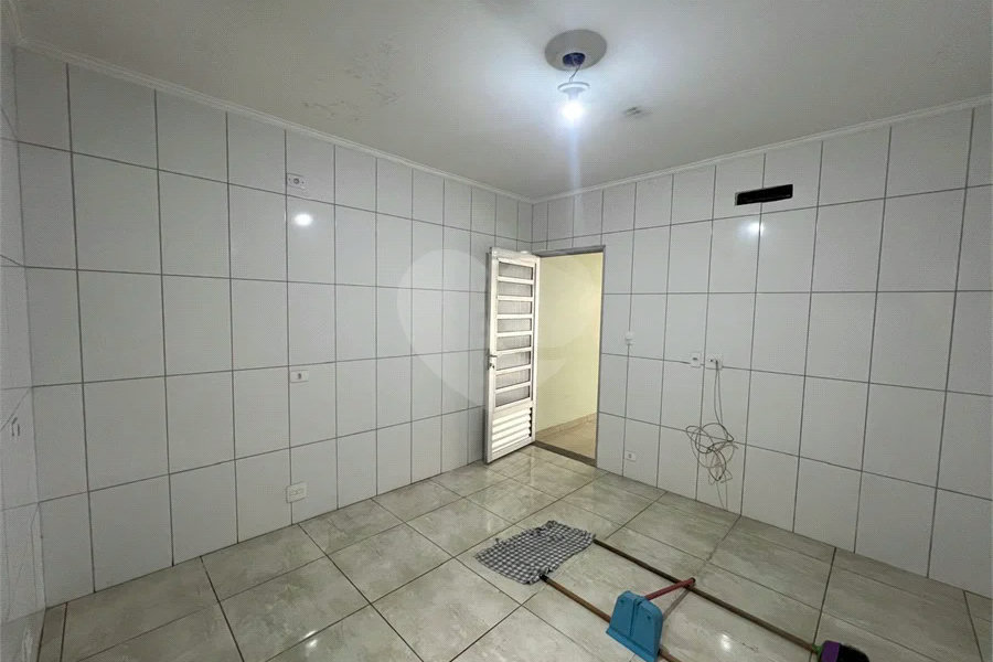 Casa 2 dormitórios na Vila Santa Catarina