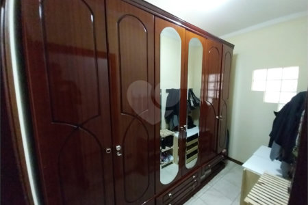 Sobrado à venda com 5 quartos, sendo 1 suíte,  em Terra Nobre, Louveira, SP