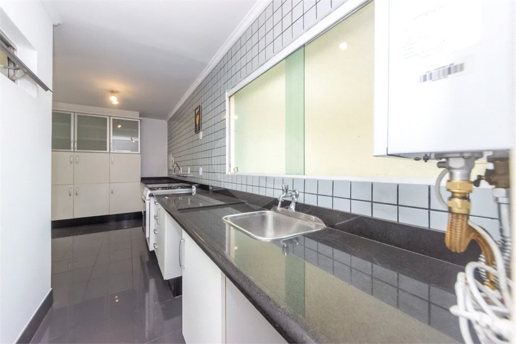 Apartamento à venda com 3 quartos, sendo 1 suíte, em Brooklin, São Paulo, SP