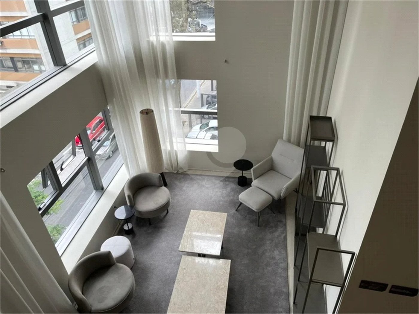 Apartamento mobiliado com 44 m2, 1 dormitório e 1 vaga a venda nos Jardins