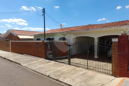 Casa à Venda na Vila Faria - São Carlos