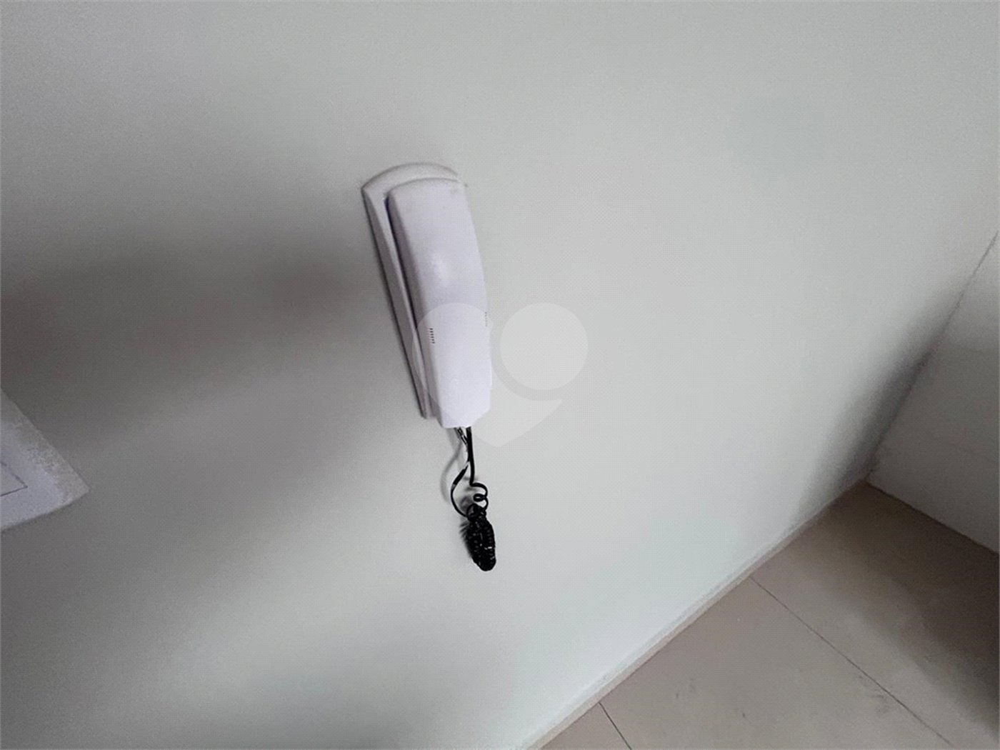 Apartamento no Monte D'oro á venda.
