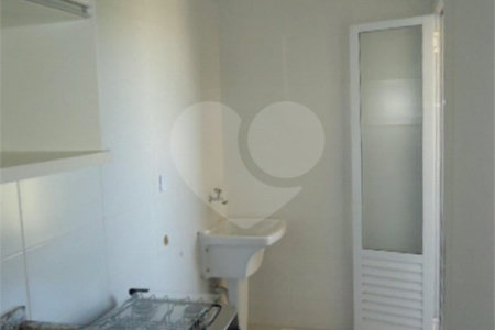 Apartamento no Condomínio Via Campus.