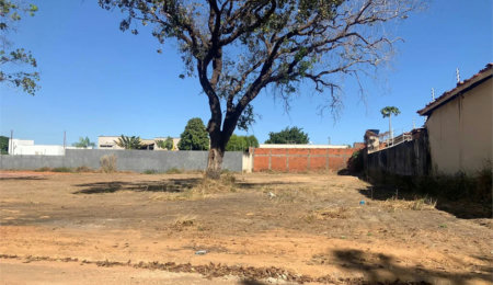 Terreno à venda em São Luís, Balsas, MA