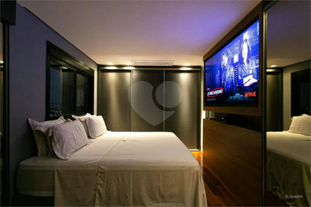 Magnífica Cobertura Penthouse à venda no condomínio Piscine Resort.