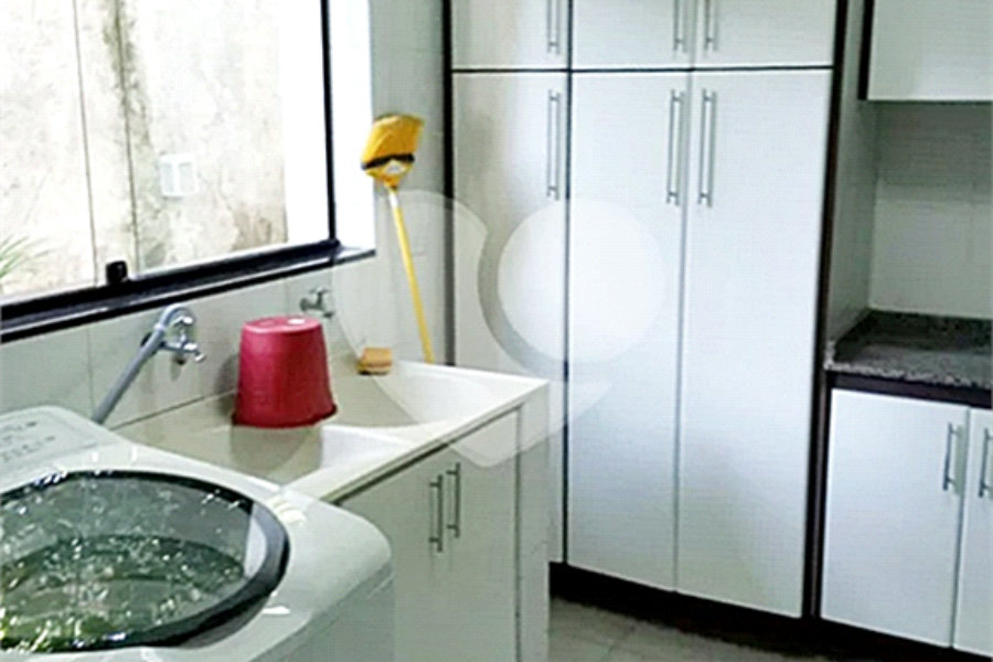 Sobrado Tremembé | 450m² | 3 Suítes | 4 Vagas | Espaço Gourmet | Lazer Completo