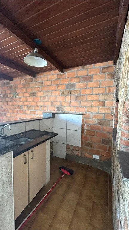 Venda Casa com 4 Dormitórios no Parque Santa Cecília