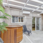 Casa à venda com 4 quartos, sendo 2 suítes, no condomínio Residencial Vila Lagos, São Paulo - SP
