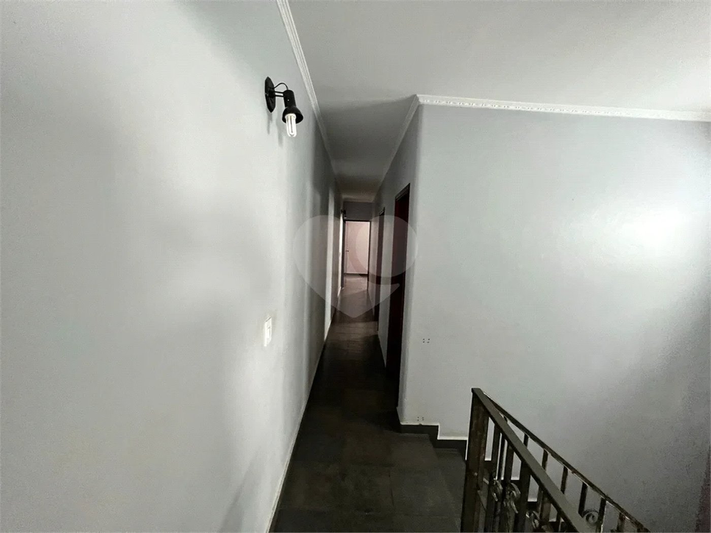 Sobrado com 3 dormitórios , sendo 1 suíte à venda no bairro Jardim Marek , Santo André