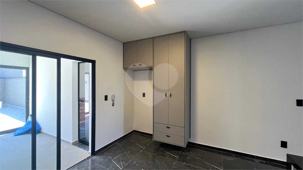 Casa Assobradada com 3 suítes na Vila Thais em Atibaia