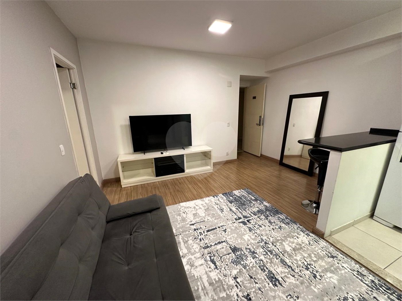 Apartamento para locação no Campo Belo com 51m², com 1 dormitório, 1 vaga, e lazer completo
