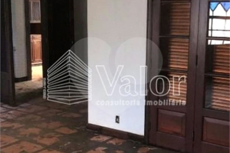 CASA À VENDA COLOCADA COM A SANTA CASA