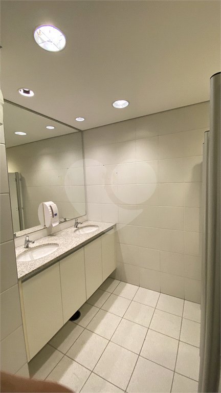 Sala comercial a 4 minutos estação Berrini