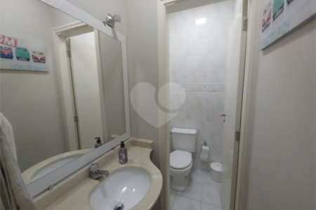 Casa Térrea Disponível para Locação e Venda no Condomínio Vilaggio Capriccio
