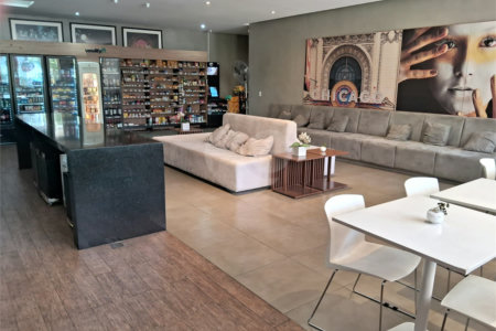 Apartamento à Venda na Bela Vista com 40 m2 de 1 Suíte em Andar Alto