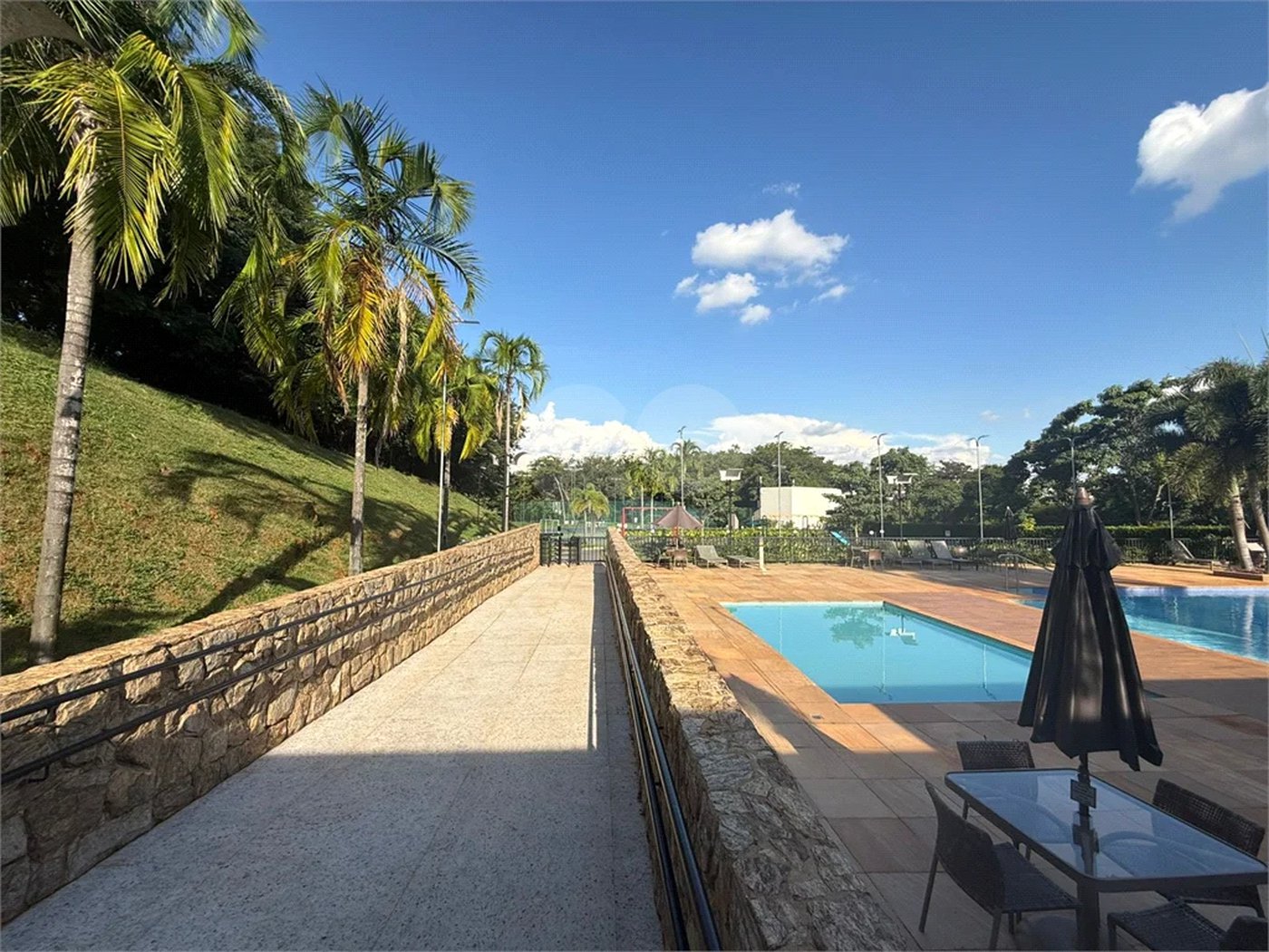 Terreno a venda no condomínio Villa DAquila, Santa Rosa, Piracicaba.