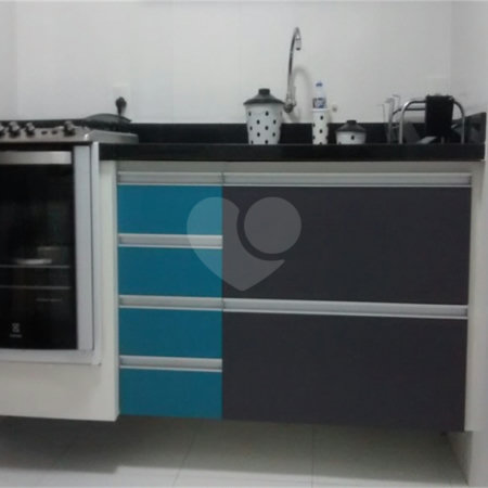Apartamento 02 dormitórios à venda na Vila Mariana.