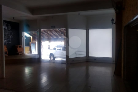 Casa Comercial e Residencial
