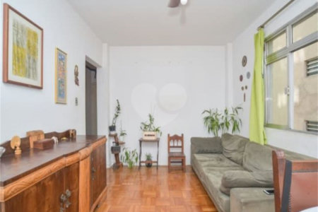 Apartamento de 2 quartos com garagem à venda na Vila Mariana