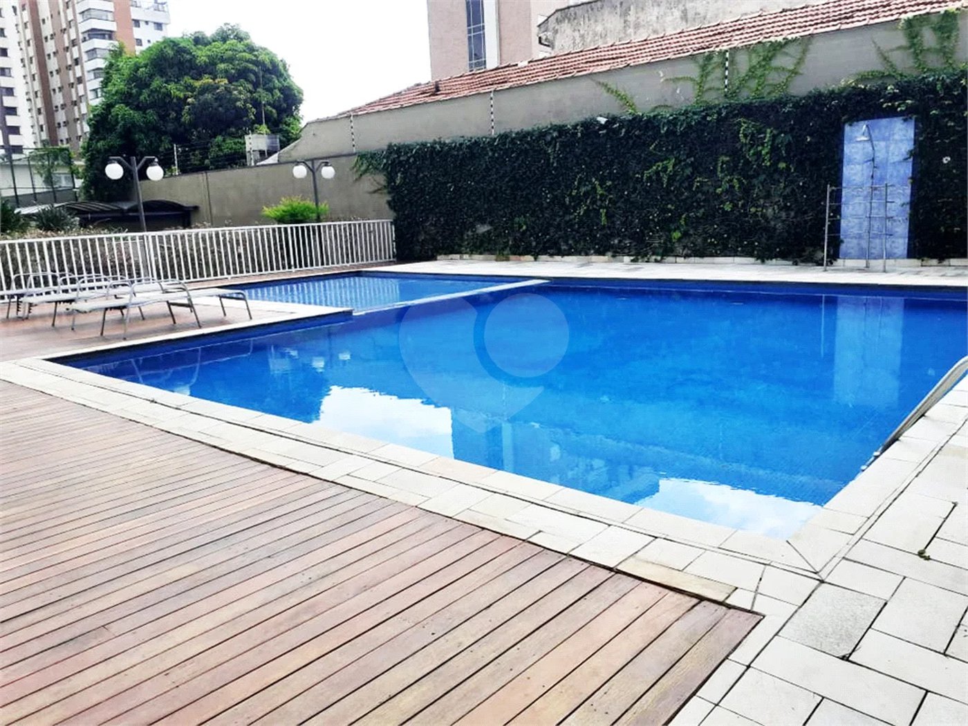 APARTAMENTO PARA LOCAÇÃO NA VILA LEOPOLDINA COM 03 DORM 1 SUITE E 02 VAGAS DE GARAGEM
